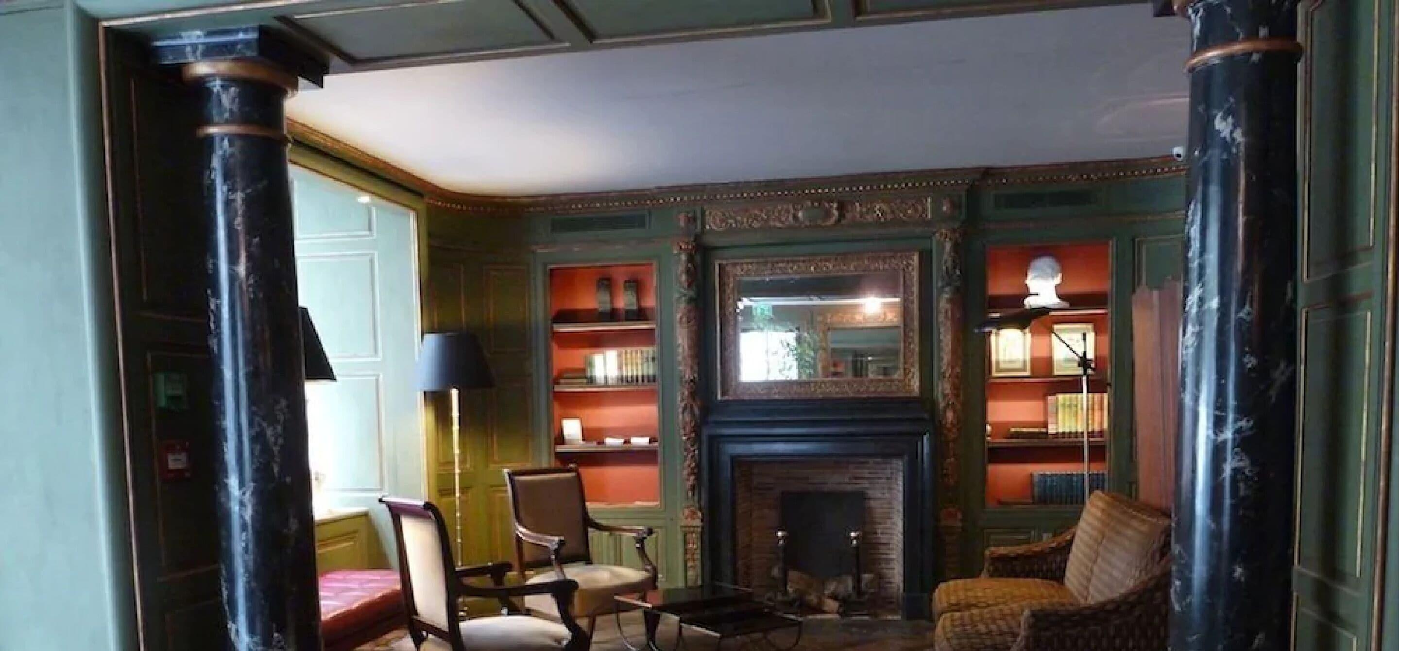 Du Vieux Marais Hotel