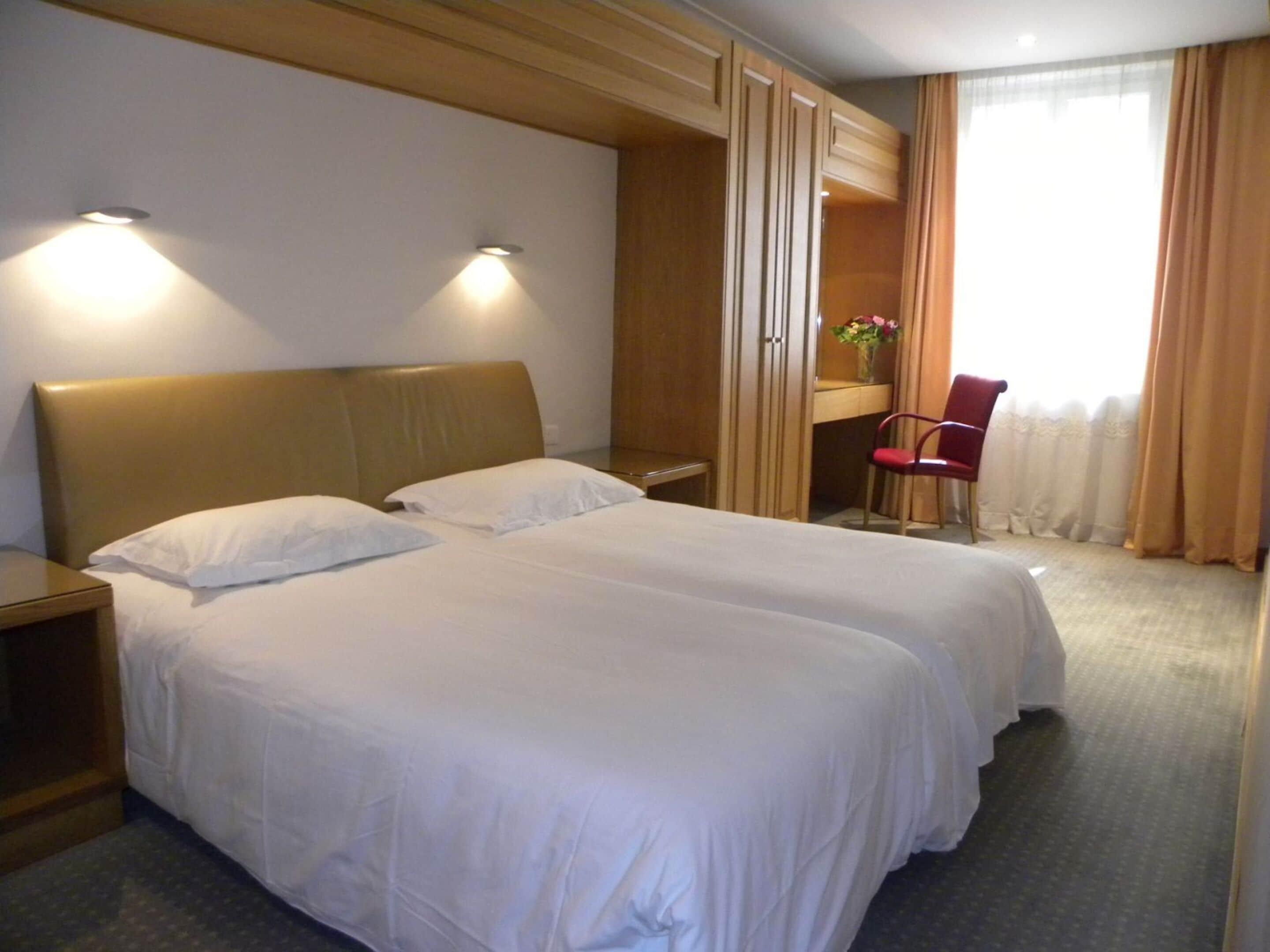 Du Vieux Marais Hotel