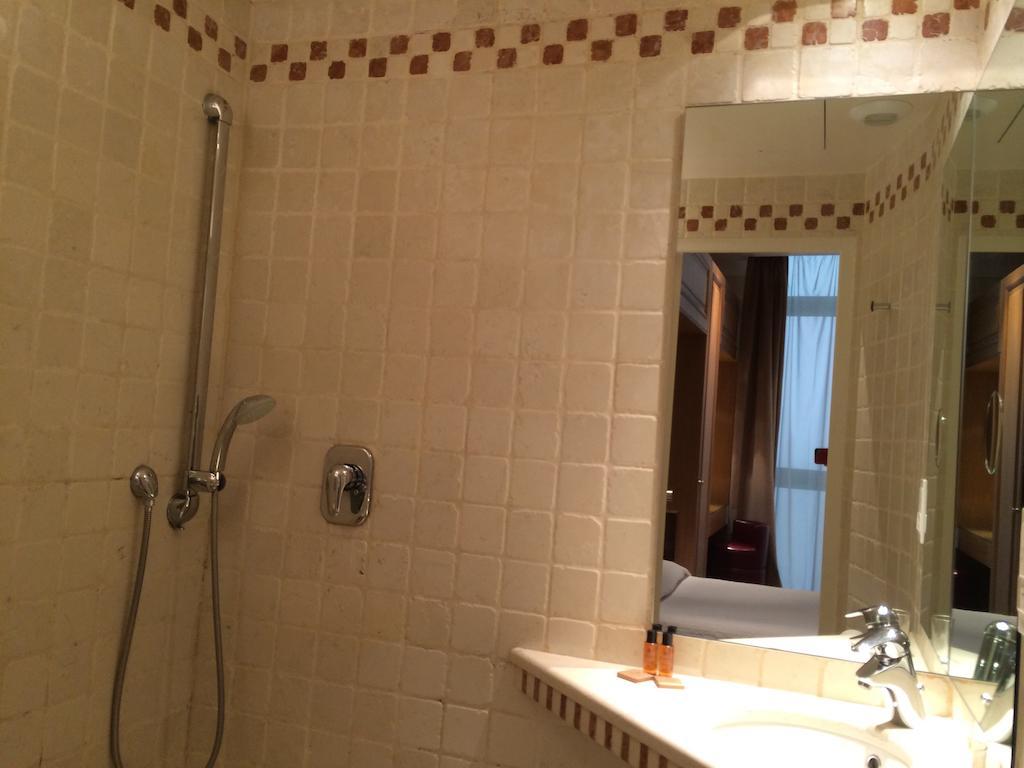 Du Vieux Marais 3* Parigi