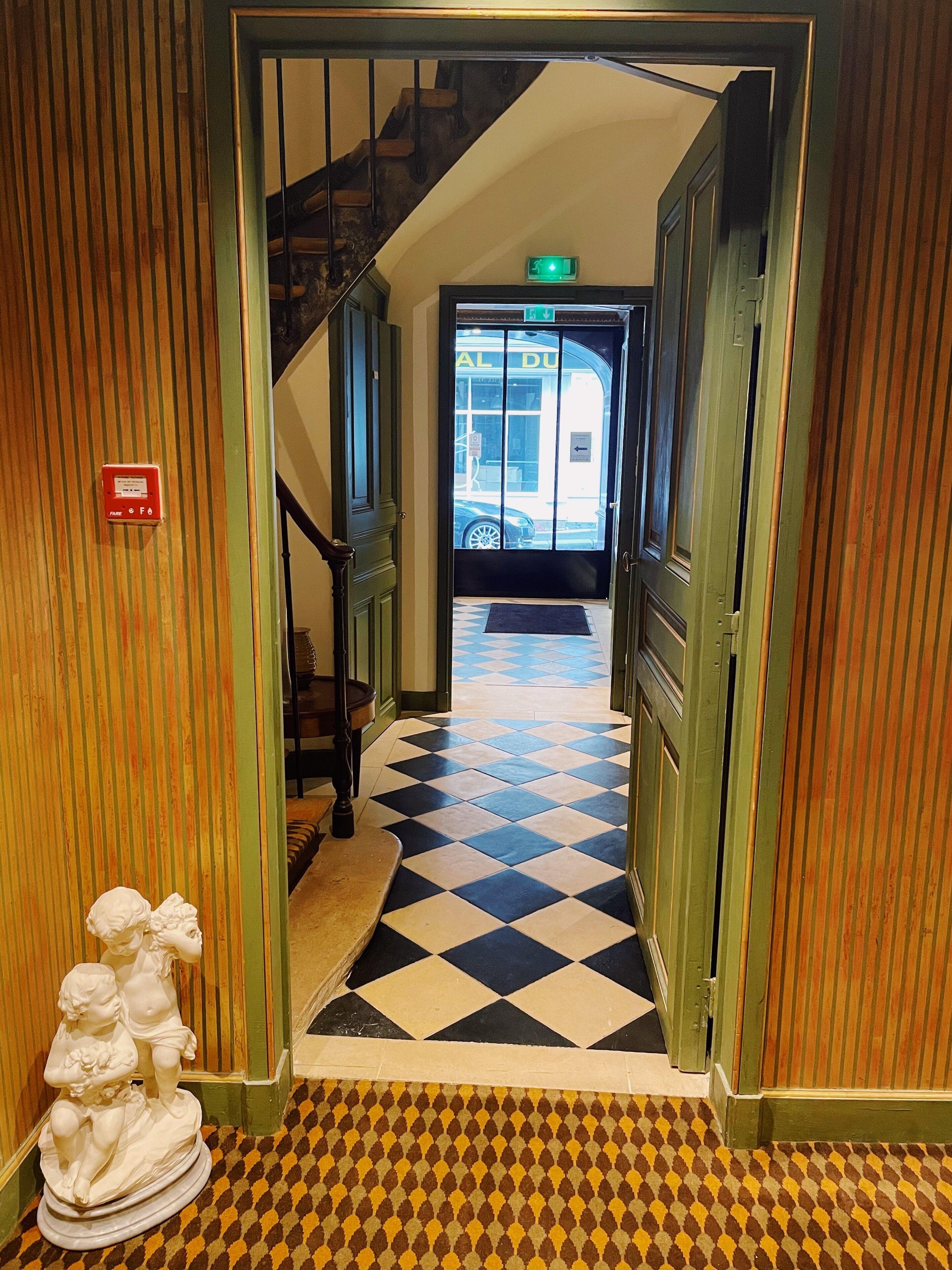 Du Vieux Marais Hotel 3*